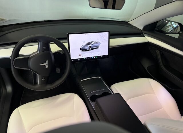 
								Tesla 3 Long Range AWD Dual Motor full									